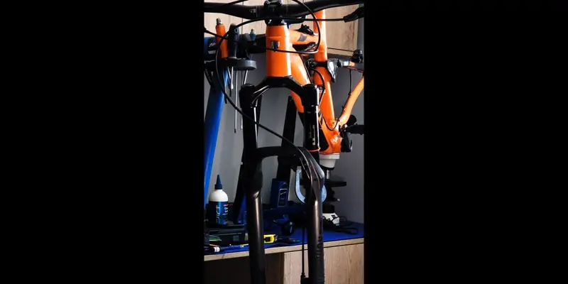 full bicycle maintenance with complete disassembly in Trujillo